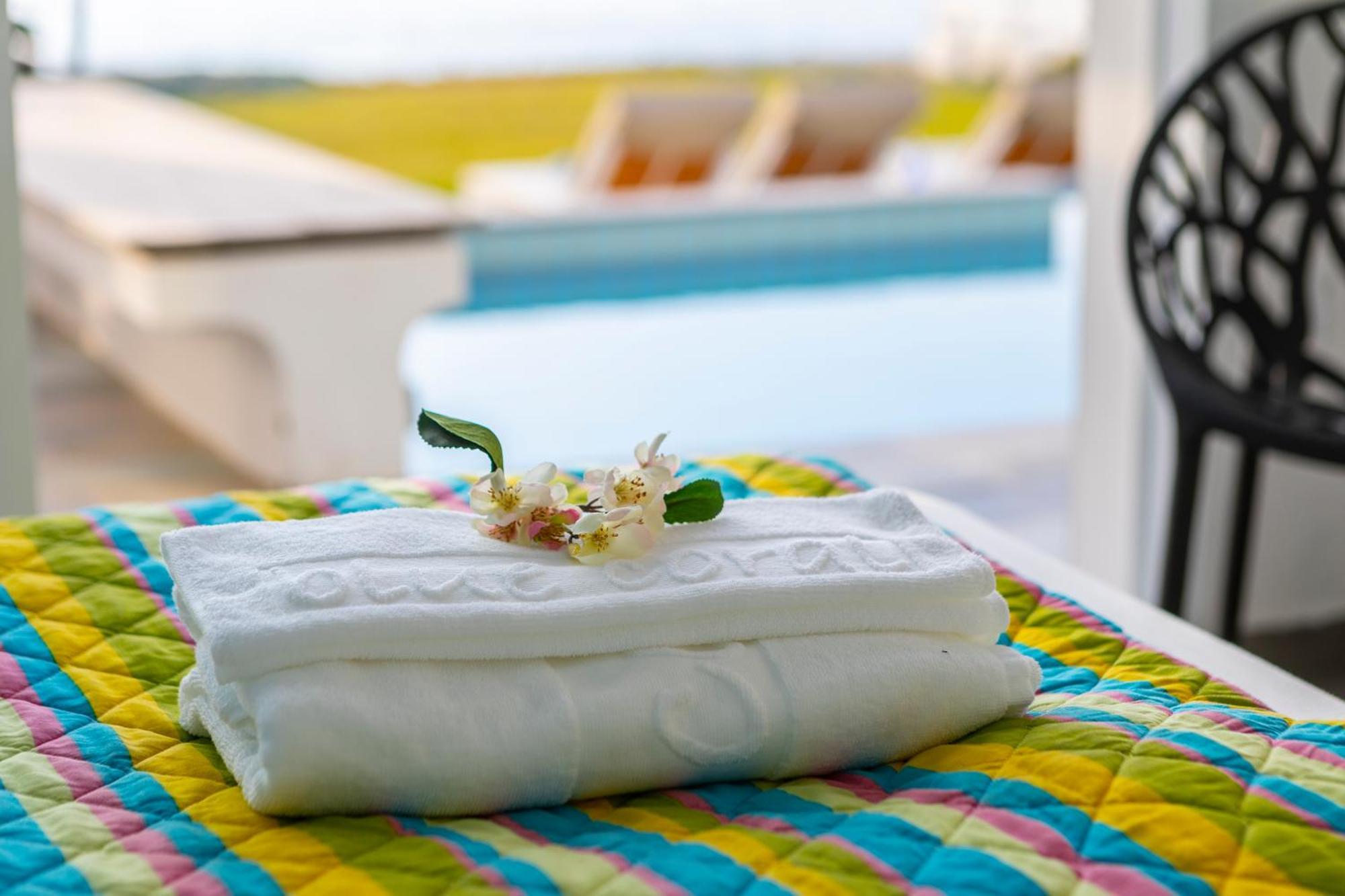 Blue Coral Beach Villas Three Exclusive Villas - Poseidon - Nautilus - Oceanos - And - Baby Coral Bungalow Coral Bay Luaran gambar
